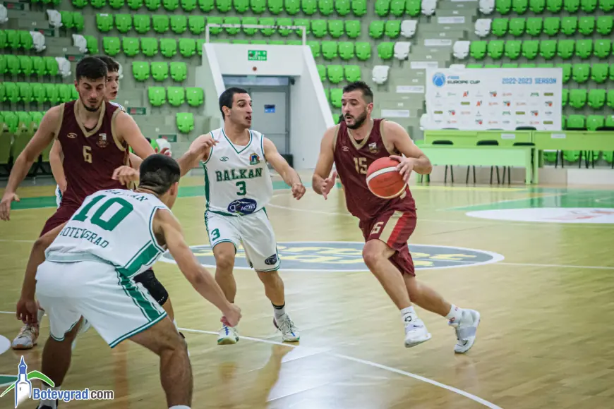 Баскетболният шампион Балкан постигна втори пореден успех под ръководството на новия си треньор Васил Христов