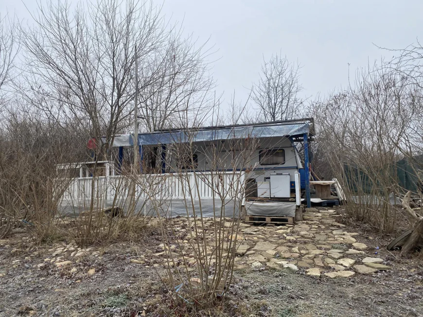 Започват проверки за незаконно строителство по бреговете на язовир Огоста /снимки/