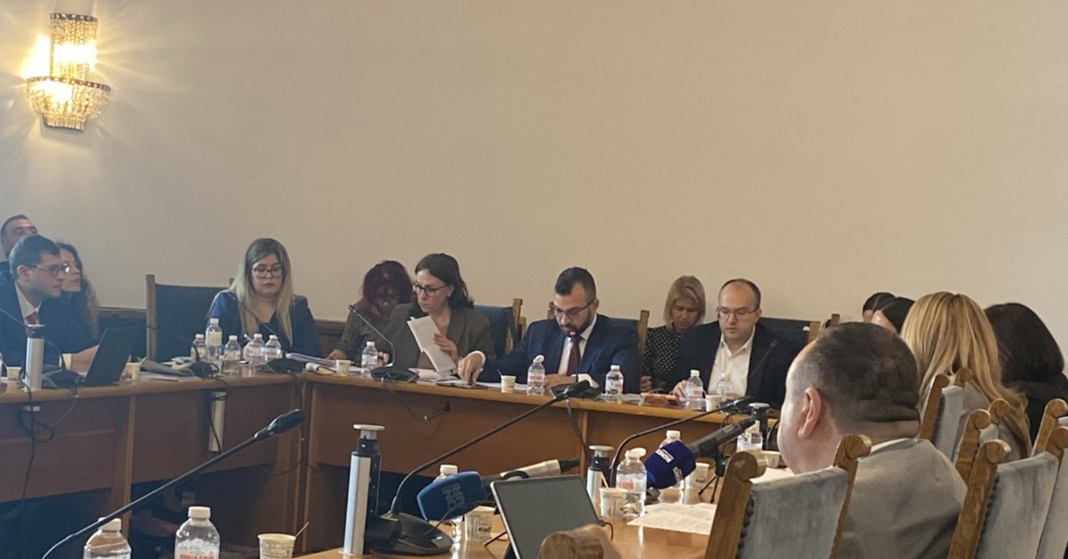deputatite-namaliha-srokovete-za-razglezhdane-na-zakonoproekti