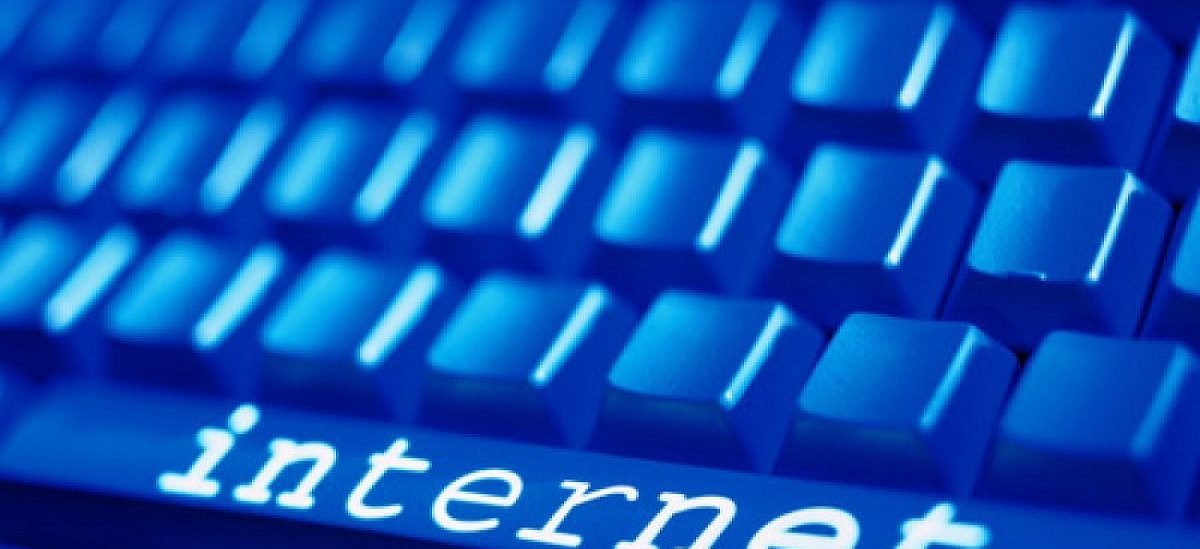 ashbarn-virdzhiniya-skritiyat-tsentar-na-svetovniya-internet