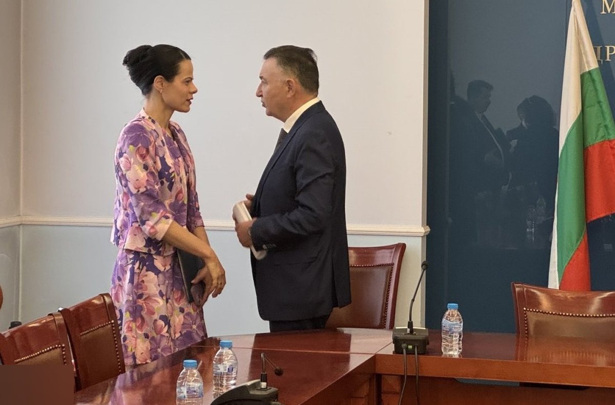 kmetat-na-karlovo-nastoya-za-speshni-merki-za-obshtinskite-bolnitsi