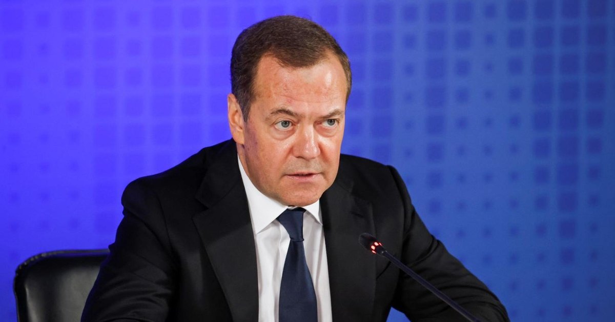 medvedev-zaplashi-es-s-novi-ataki-s-dronove
