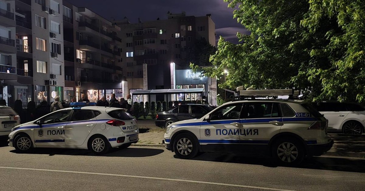 politsiyata-proveri-klubove-i-ulitsi-v-blagoevgrad-za-narkotitsi