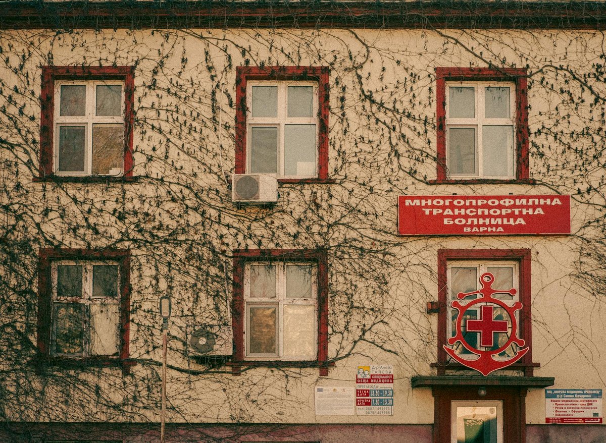 blagotvoritelen-bazar-na-plochi-vav-varna-podkrepya-nedonoseni-detsa