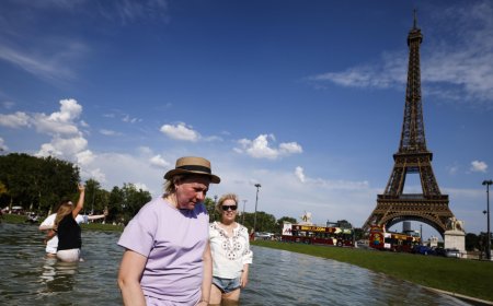 Червен код за горещини в 58 региона на Франция, Айфеловата кула и Лувърът затварят