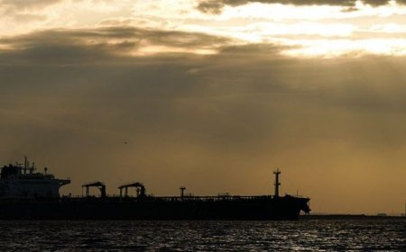Поръчките на петролни супертанкери надминаха рекорда от 2008 г