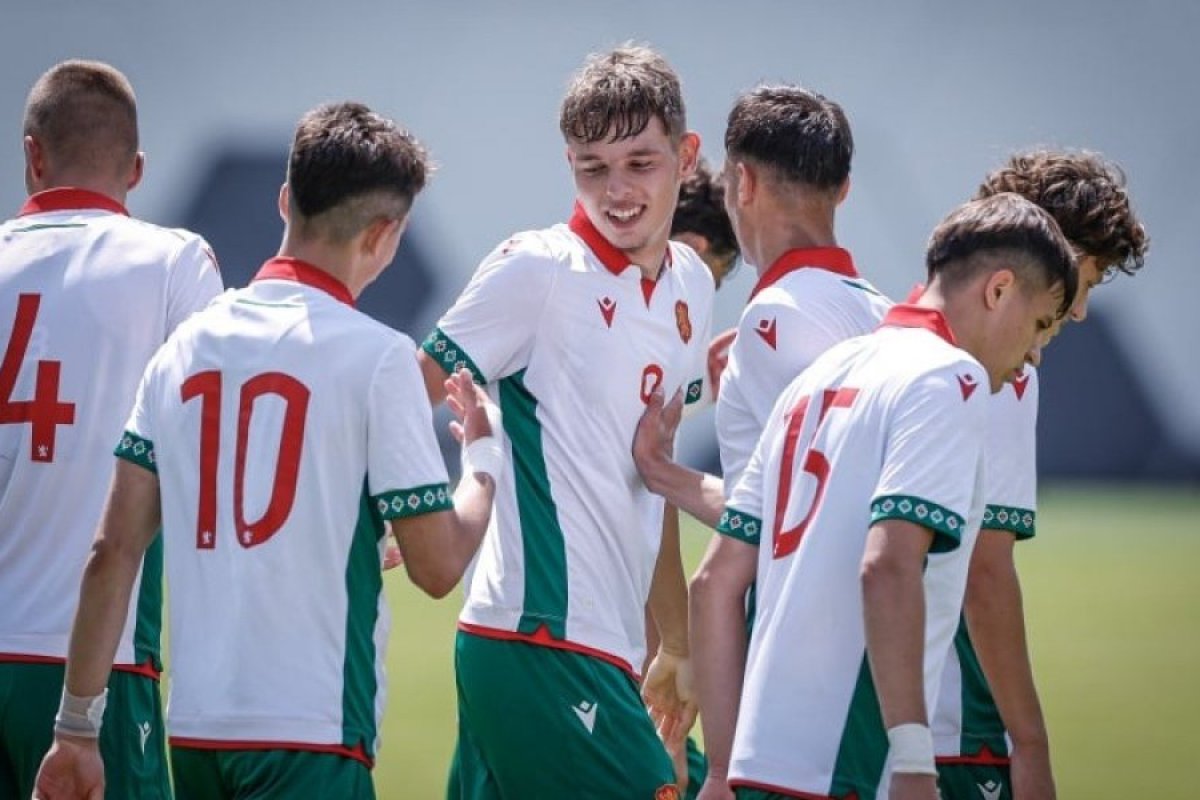 България U19 разби Албания в контрола