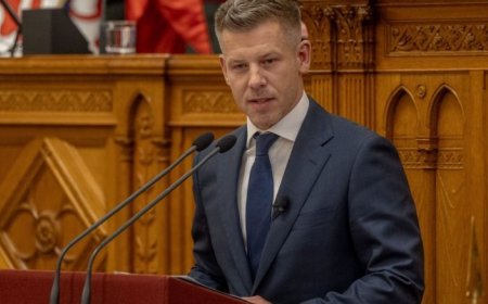 Унгарският парламент намали заплатите на премиера и депутатите