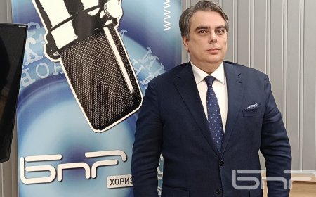 Асен Василев: Бюджет 2026 е самоубийствен, с измислена „дупка“ за 3,5 млрд. евро
