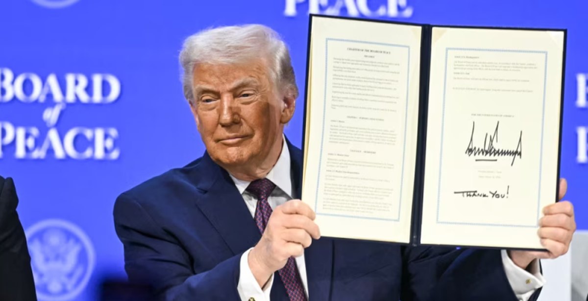 razsledvane-na-gardian-kompaniya-s-vrazki-kam-tramp-pecheli-dogovori-za-1-mlrd-dolara-na-balkanite