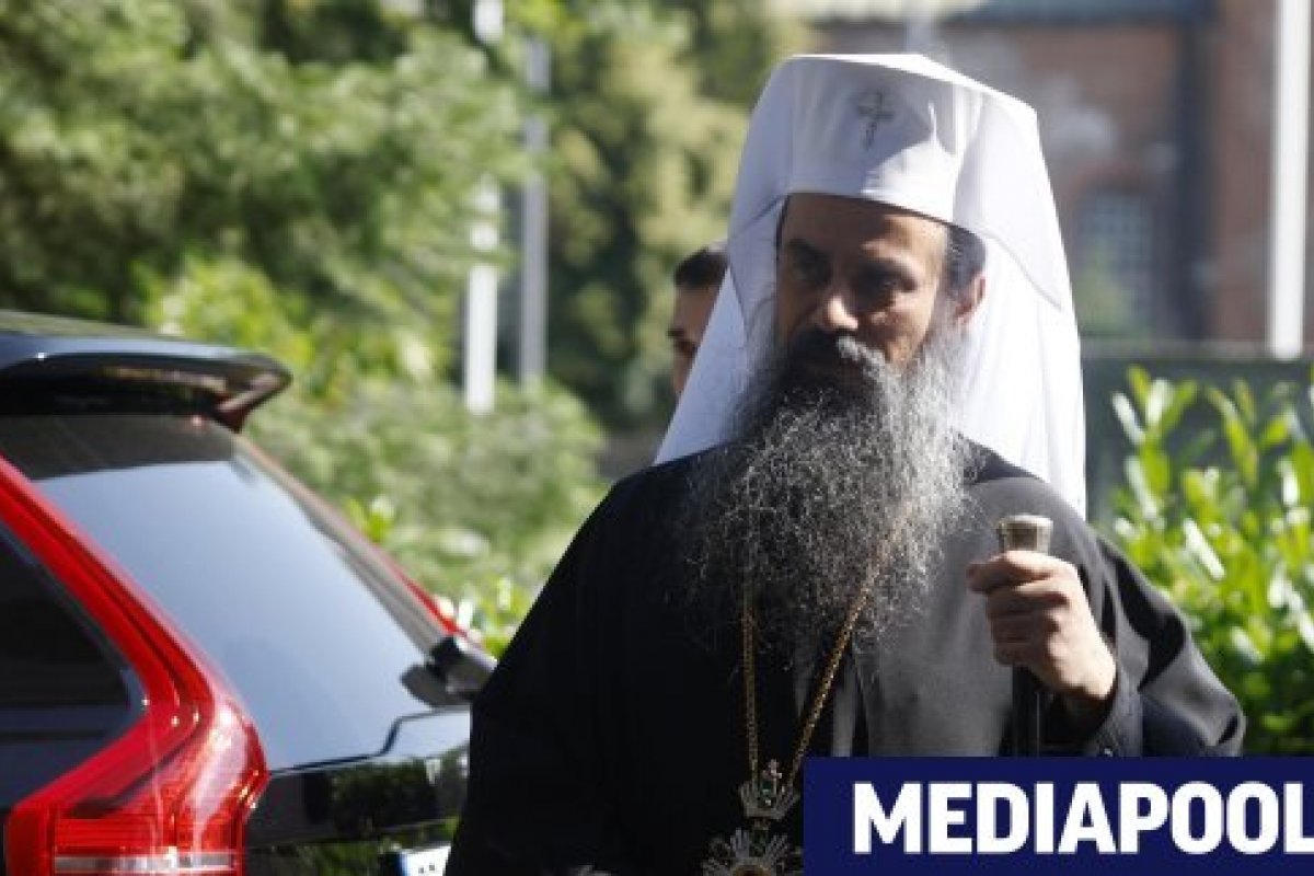 Радев: Не искам да намесваме църквата в политиката, след позицията на Светия Синод