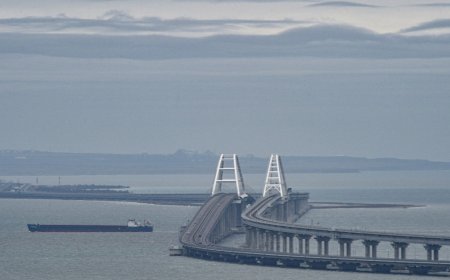 Украйна атакува с дронове енергийна инфраструктура в Крим и Русия