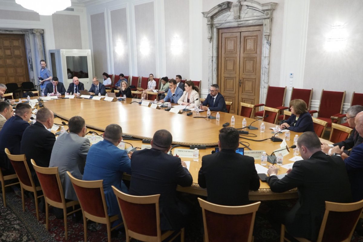Комисията по енергетика одобри бюджета на БЕХ за 2026 година