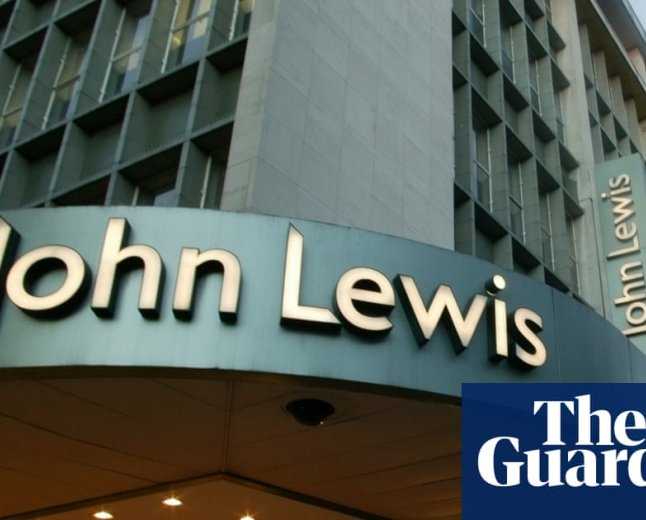 John Lewis планира закриване на бюра за валута и подаръци и съкращения на 200 работни места