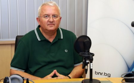 Чартърите отиват в миналото, нискотарифните авиокомпании изместват останалите, твърди проф. Драганов