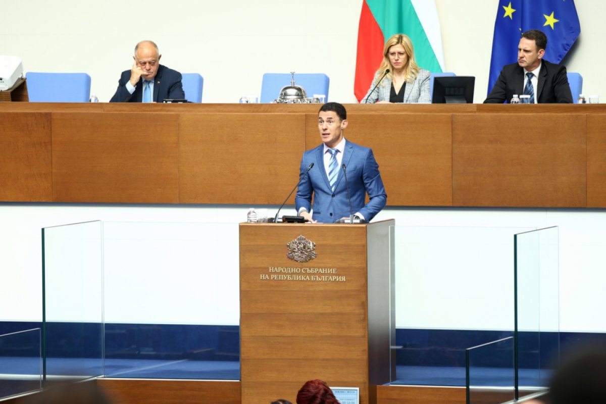 Проданов: Бюджет 2026 се основава на реални числа, не на политически спекулации