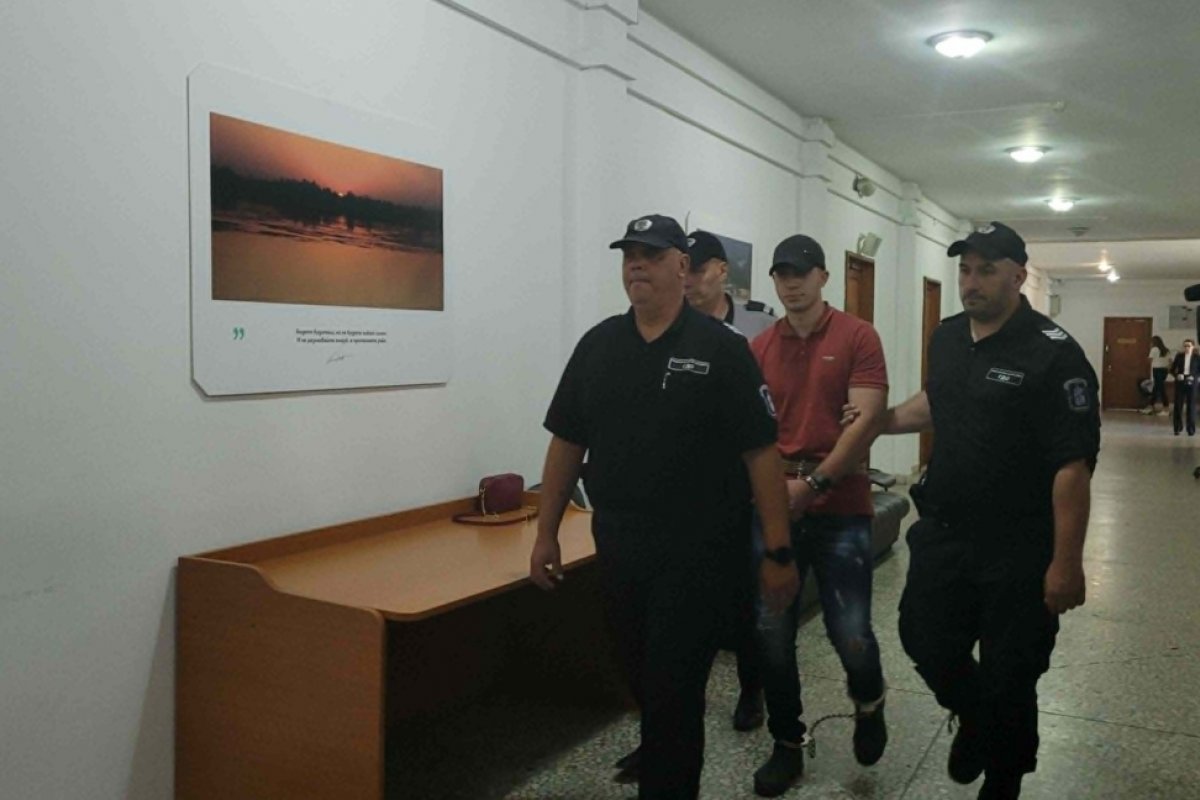 Заседанието по делото срещу младежа за катастрофата в Слънчев бряг започна със закъснение заради сигнал за бомба