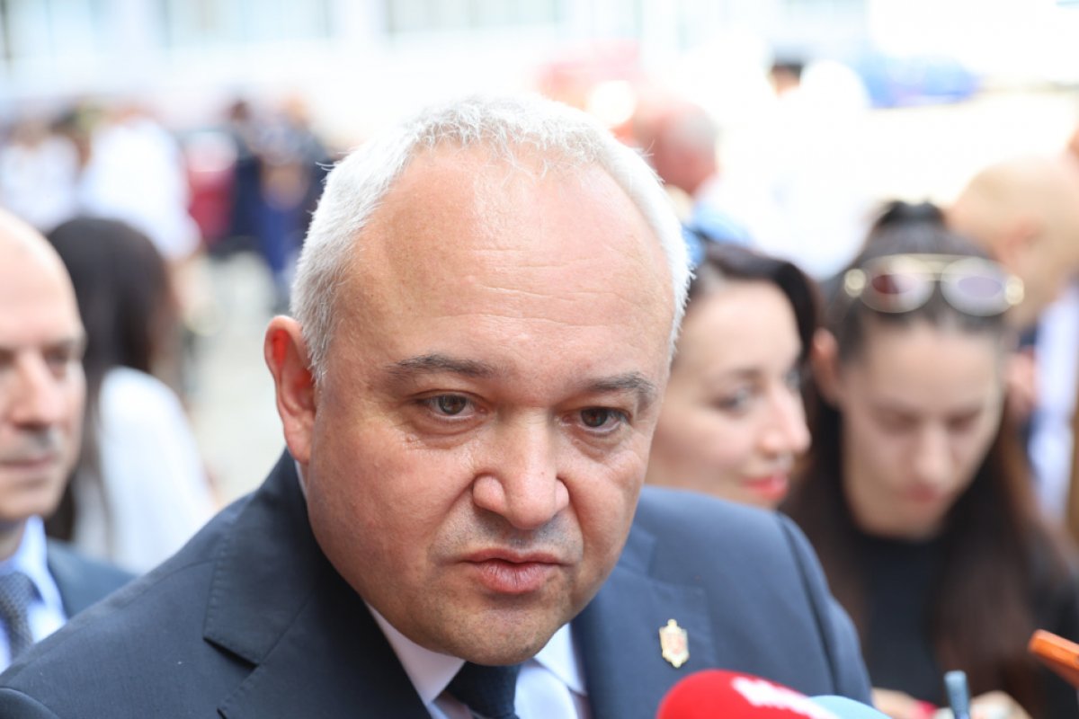 Тежко нарушение на пътя: водач на тир с 20 нарушения е обвинен за смъртта на трима