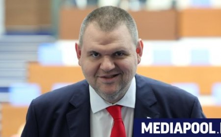 Проучване: Кабинетът „Радев“ губи доверие, а Пеевски е с рекордно ниско доверие