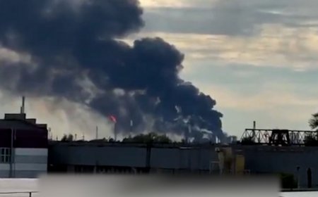 Украински дронове удариха танкери и горивен терминал в Крим