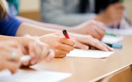 Резултатите от НВО в 7. и 10. клас са публикувани онлайн, достъпът е ограничен заради натоварване