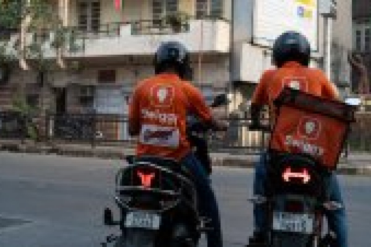 Битката за 10-минутна доставка в Индия разклаща пазарите, Amazon и Flipkart засилват натиска