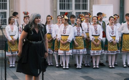 Български фолклор озари Примациалния площад в Братислава