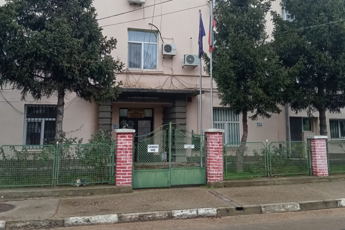 Мъж от Лом задържан за стрелба с въздушен пистолет по съседи