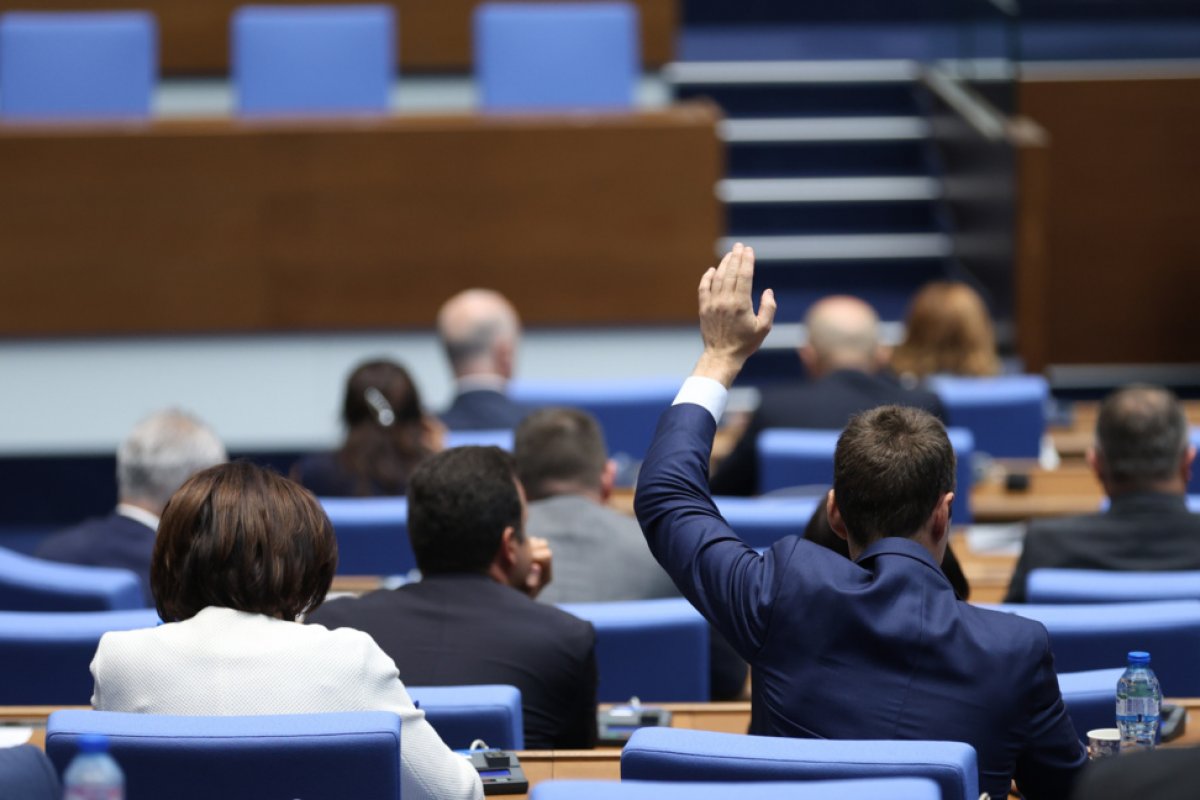 Депутатите обсъждат окончателно промени в Закона за съдебната власт