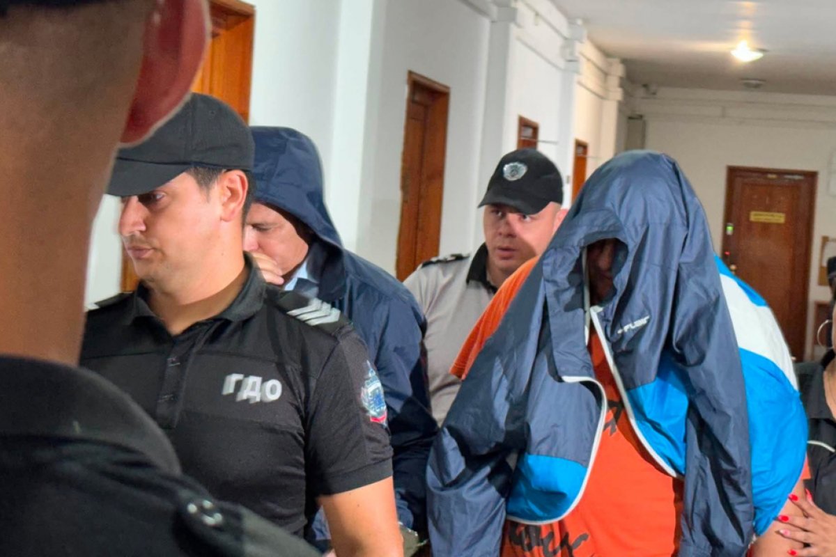Прокуратурата поиска „задържане под стража“ за директора на ВиК – Бургас и служител