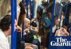 Горещините в лондонското метро достигат 34°C, пътници припадат