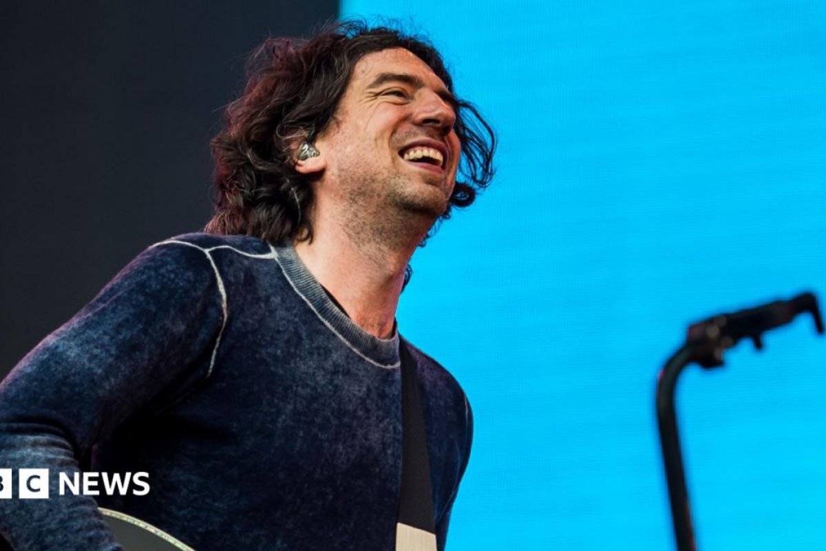 Snow Patrol празнуват 20 години от Chasing Cars и песента им с Кайли Миноуг